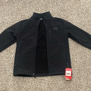 Black Full-Zip North Face Jacket